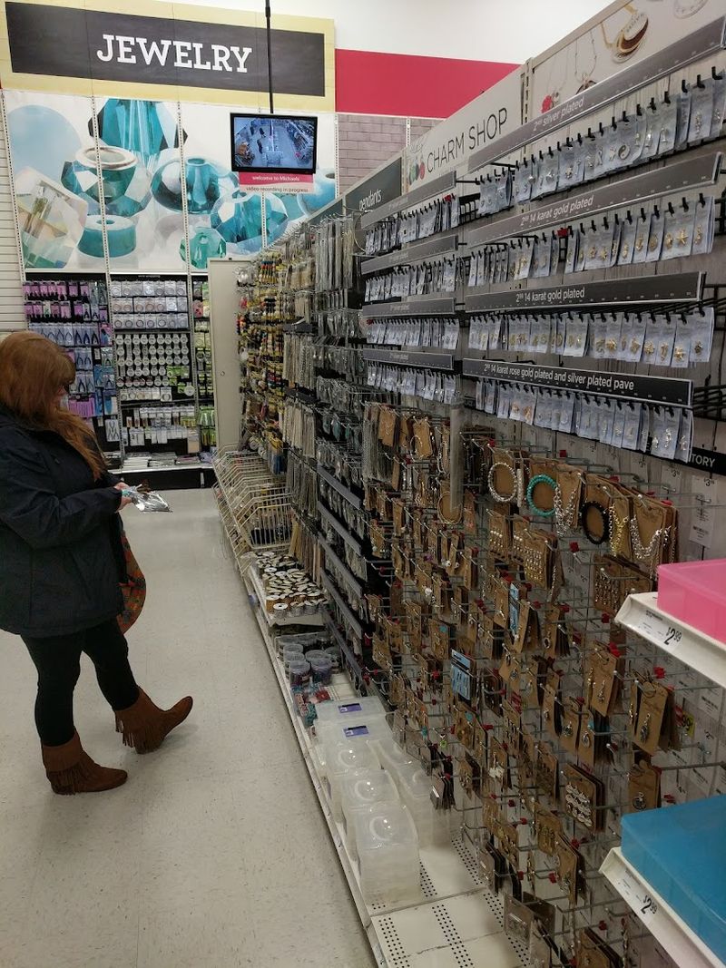 Jewelry Making Supplies For Handcrafted Gifts