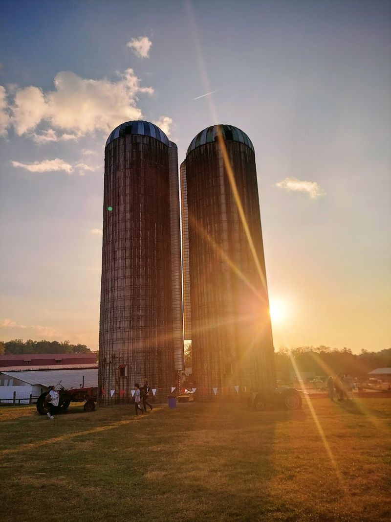 The Silo Light Show And Fireworks That Close The Night Perfectly