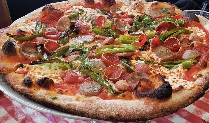 Why This Historic Pizzeria Belongs On Every New York Food List