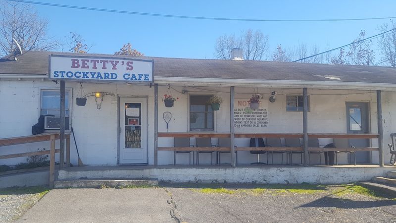 Why Locals Keep Recommending This Kingsport Spot