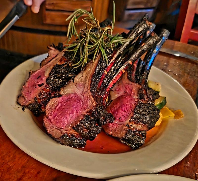 The Burlesque Shows That Set This Place Apart