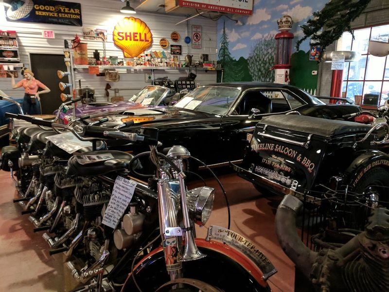 Stop That Attracts Car Lovers And Motorcycle Fans