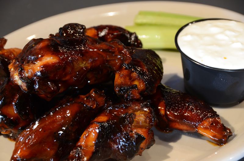 Smoked Wings And Fresh Kettle Chips Worth Ordering As Starters