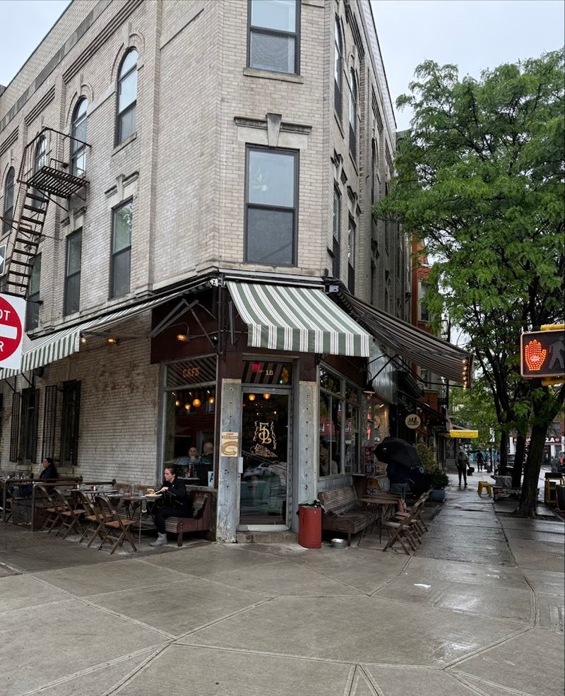 Pure Maple Syrup Done The Way It Was Always Meant To Taste