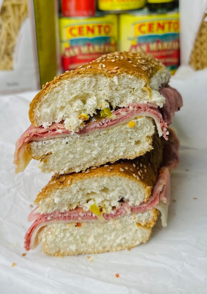 Lombardo's Market (Albany)