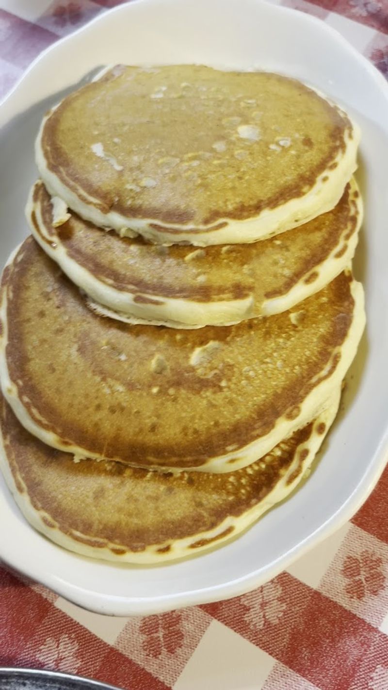 Massive Pancakes That Practically Cover The Plate