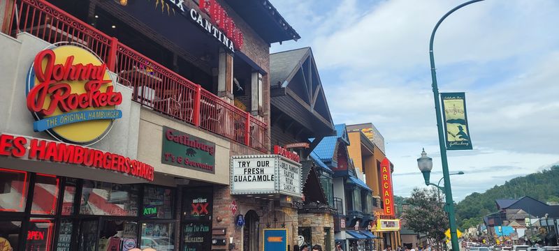 Operating Hours And The Best Times To Visit