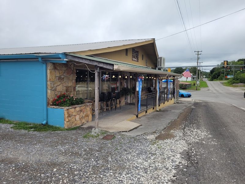 A Perfect Stop Near Savage Gulf And The Cavern