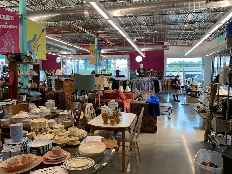 The $1 Deals Rack Keeps Bargain Hunters Coming Back