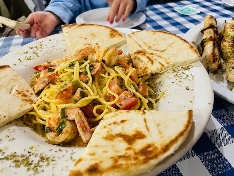 A Neighbourhood Favourite In Westchester, Los Angeles