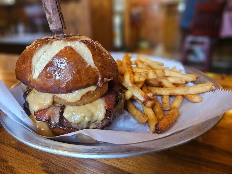 Brazen Head Pub (West Bend)