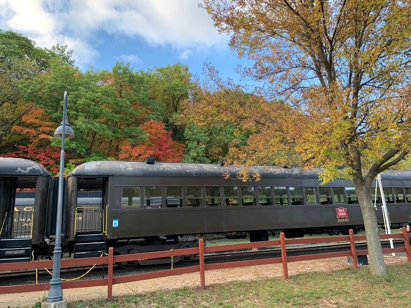Fall Colour Rides Are Especially Popular