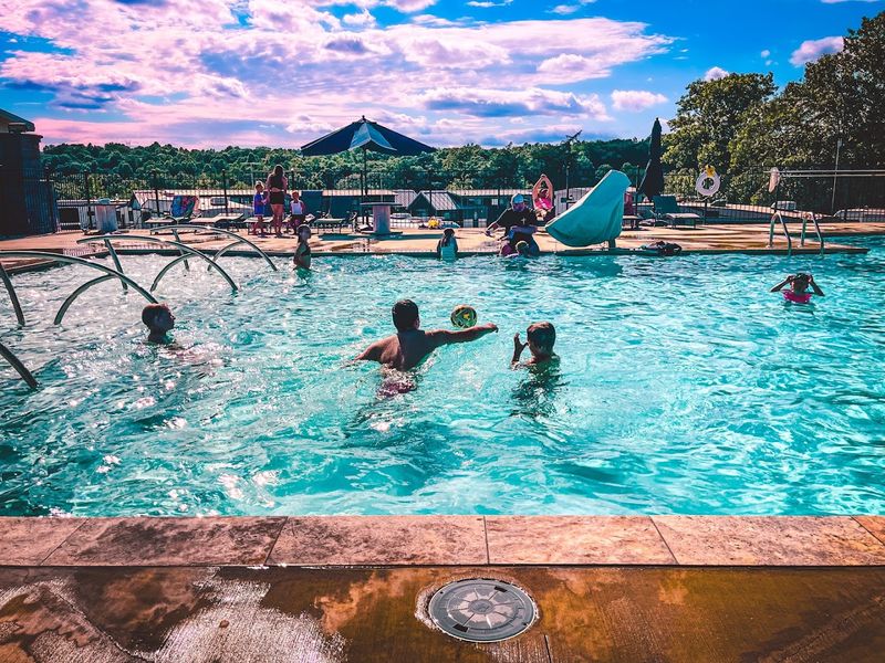 A Pool And Splash Area That Keeps Kids Entertained For Hours