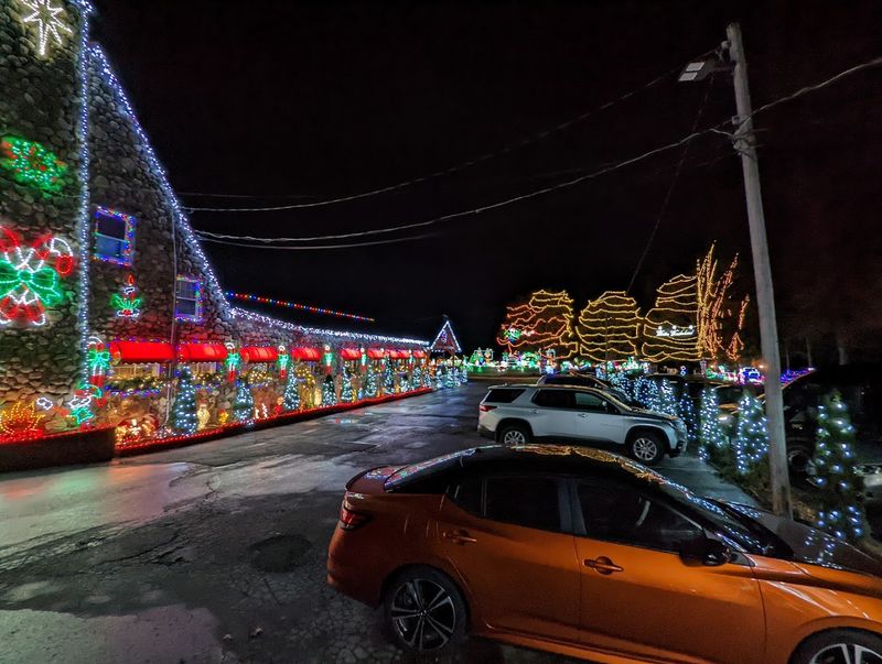 Outdoor Charm That Turn Dinner Into An Event