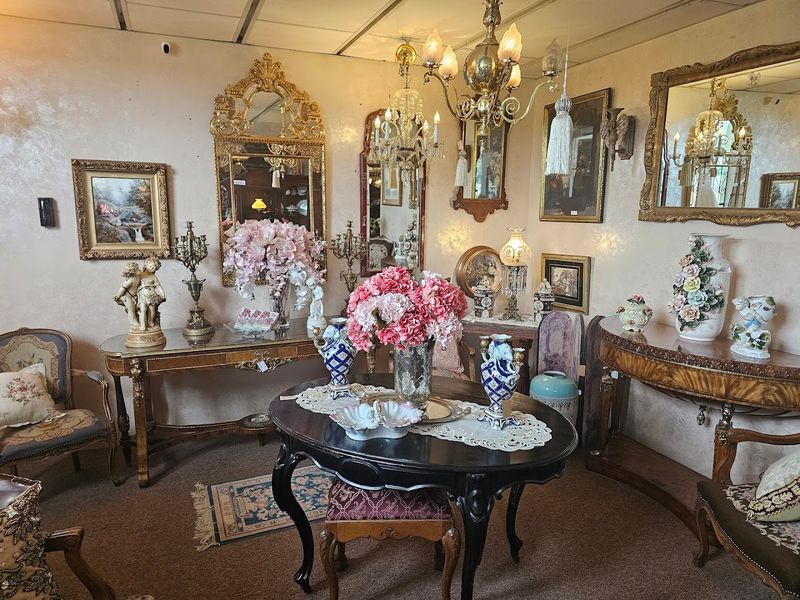 Antique Revival – Big Flats