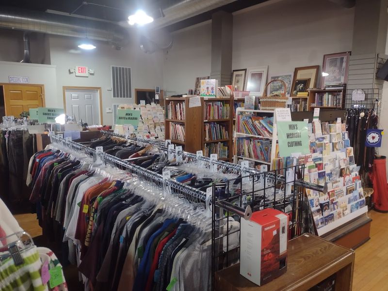 Blue Butterfly Thrift Store (Fond Du Lac)