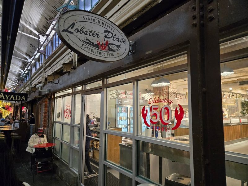 Lobster Bisque And Chowder Worth Braving The Crowd For