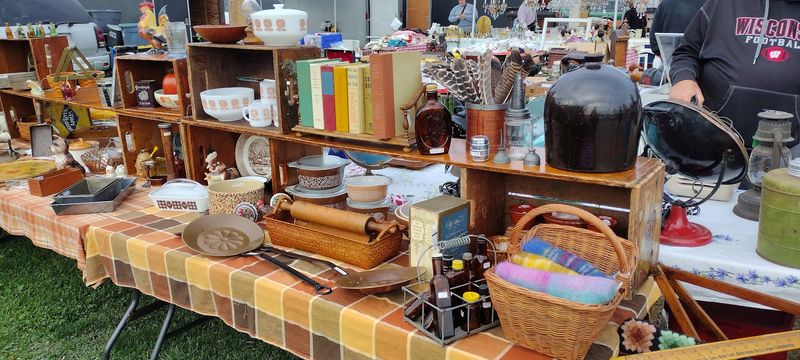 One Of The Largest Antique Flea Markets In The Midwest