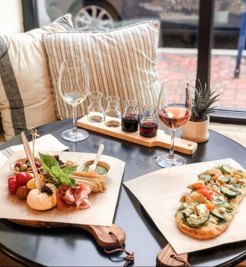 Glass - Wine. Bar. Kitchen.