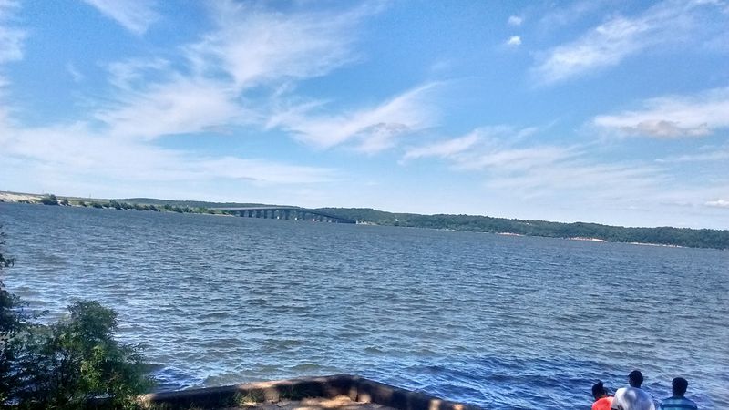Kentucky Lake And The Natural Beauty Surrounding Paris