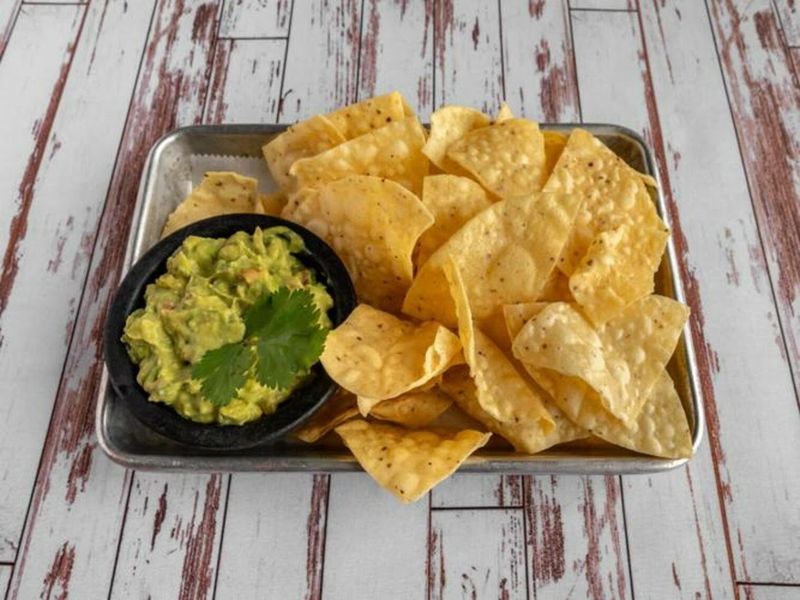 Chips, Guac, And The Starters Worth Ordering First