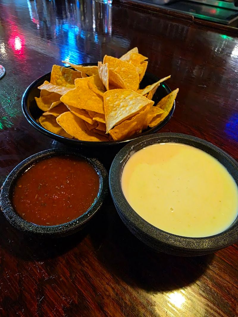 Fresh Chips And Salsa That Set The Tone Right Away
