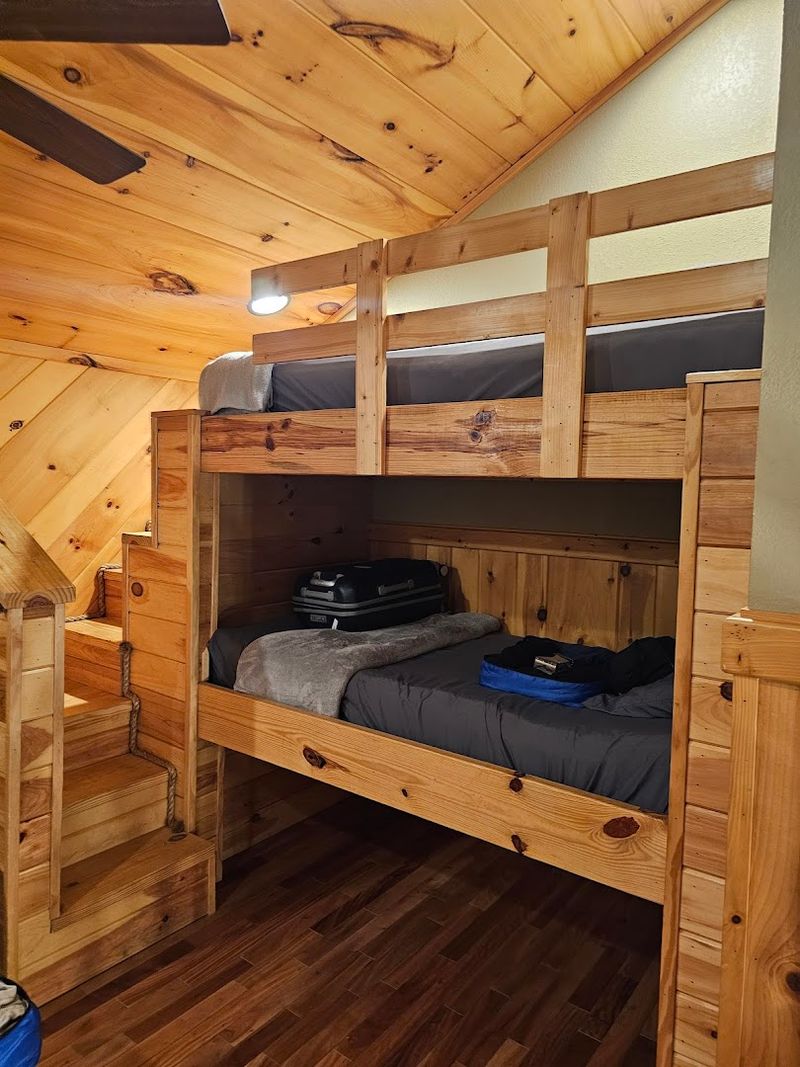 On-Site Cabin Rentals Make Multi-Day Stays Comfortable