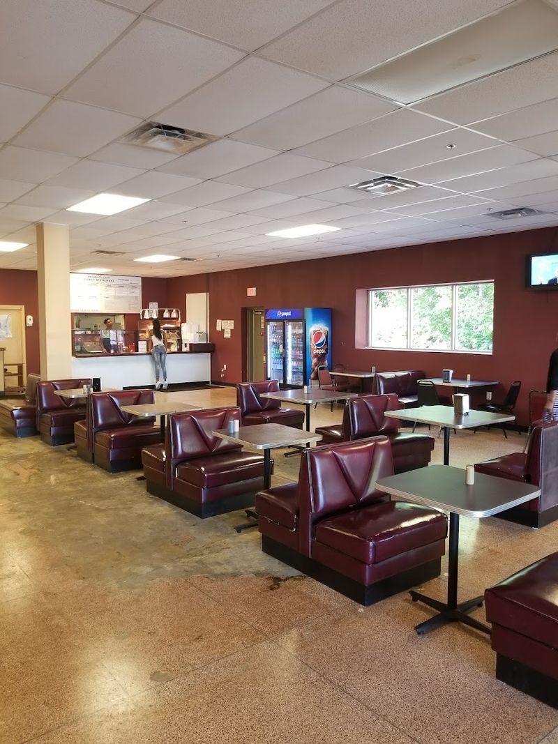 The Meat And Three Format That Makes Ordering Simple And Satisfying