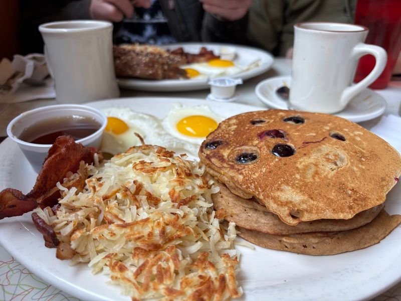 The French Toast That Keeps Getting Ordered