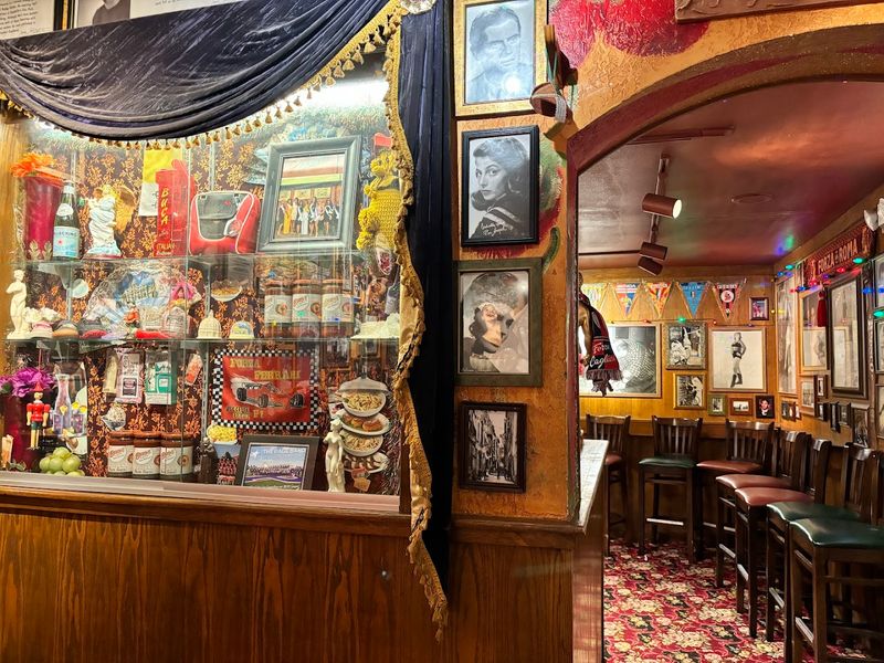 The Kitschy Decor That Makes Every Wall Worth Looking At