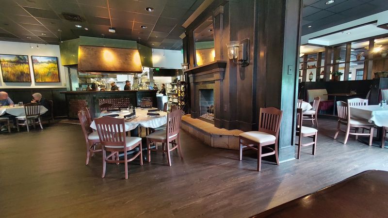 A Warm Atmosphere That Feels Right For Any Occasion