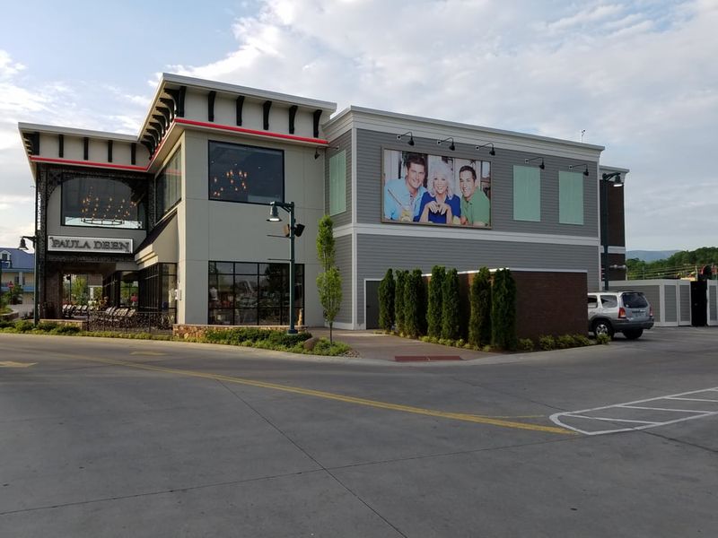 Making A Reservation And What To Expect On Arrival