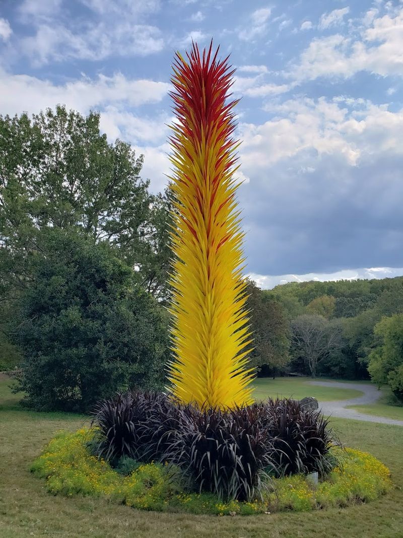 The Chihuly Glass Art That Rewrites The Garden Experience