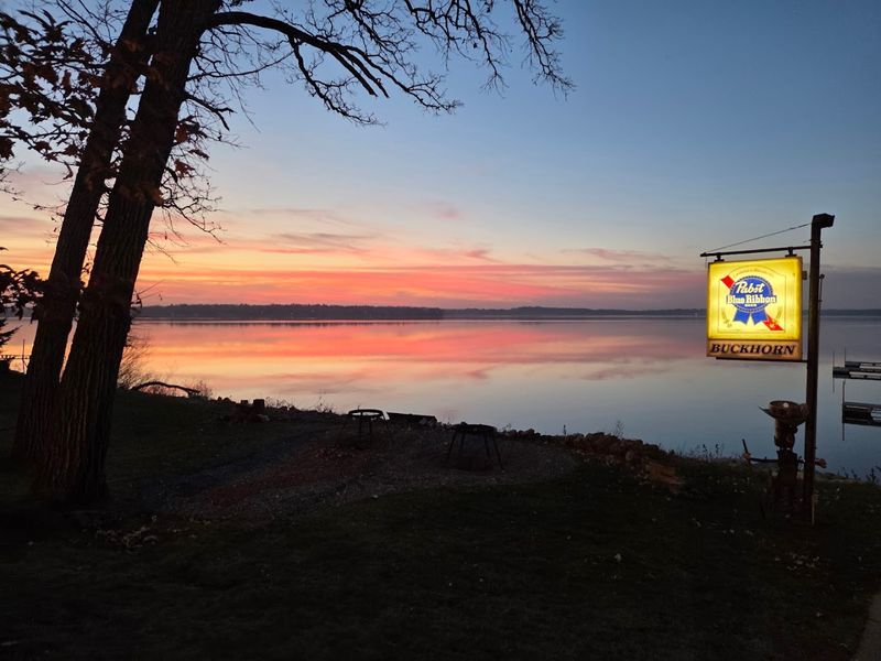 Sunset Views That Make Dinner Even Better