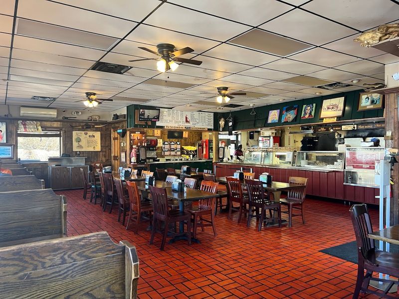 A Casual BBQ Shack With A Surprisingly Deep Menu