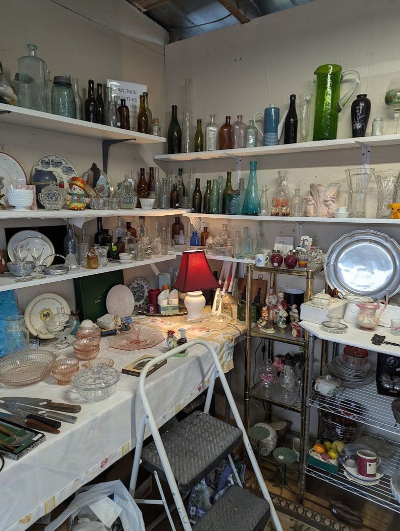 The Antiques And Vintage Finds That Serious Collectors Appreciate