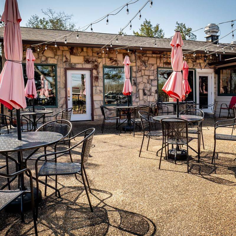 Outdoor Patio Seating That Adds A Relaxed Dimension To The Experience