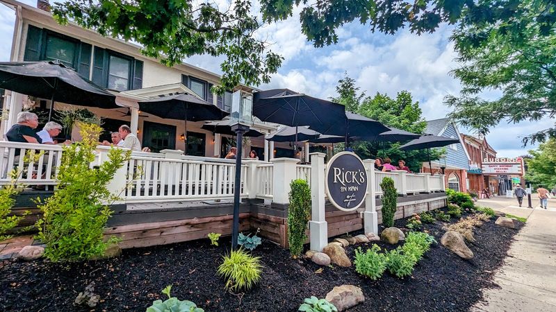 Rick’s On Main, New York