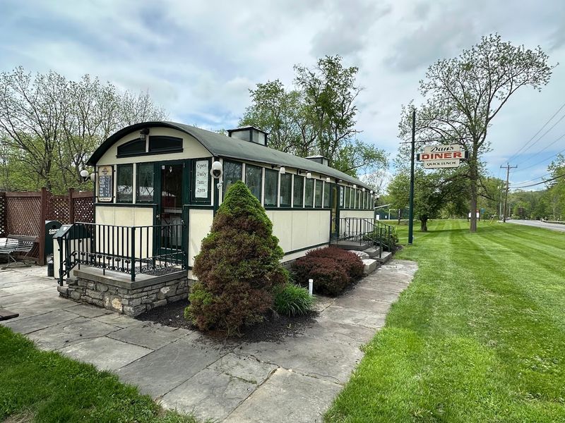 Dan's Diner Chatham: Practical Details For Planning Your Visit