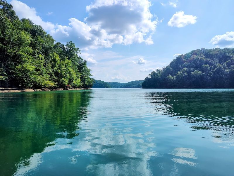Dale Hollow Lake Is The Crown Of This Corner Of Tennessee