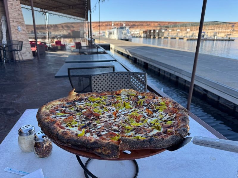 Jádí'Tooh Restaurant