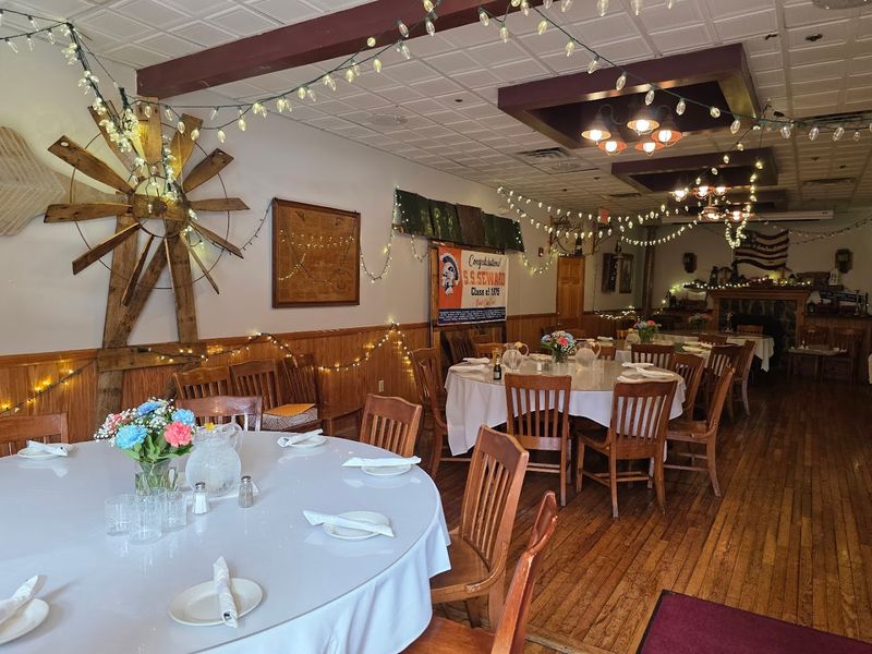 DeStefano's Olde Erie, New York 