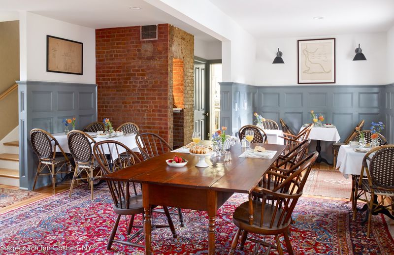 Stagecoach Inn (Salem)