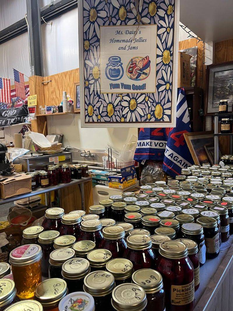 Local Honey And Fresh Food Finds That Shoppers Rave About