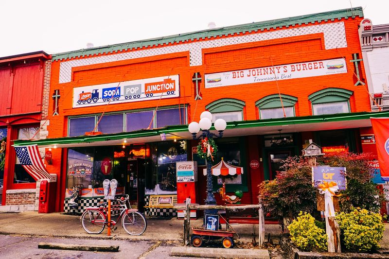 Practical Tips For Planning A Visit To Soda Pop Junction