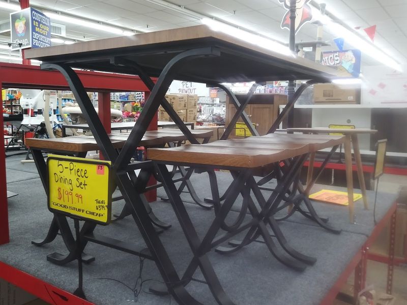 Flooring And Outdoor Finds At A Fraction Of Retail Cost