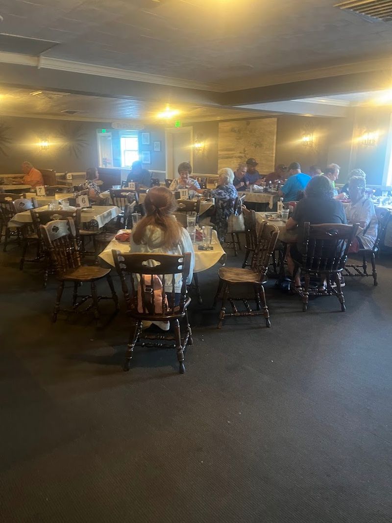 A Place That Serves Hundreds Of Hungry Diners Every Night