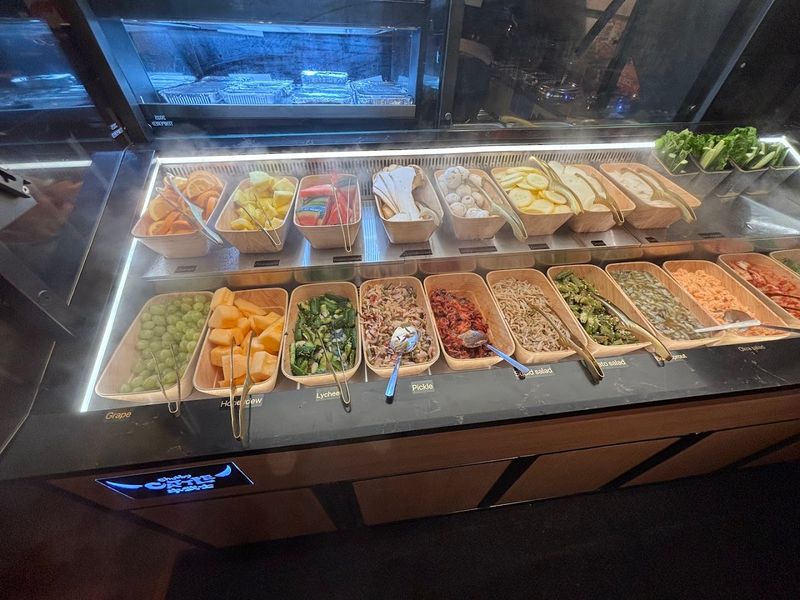 A Self-Serve Station That Deserves Its Own Standing Ovation