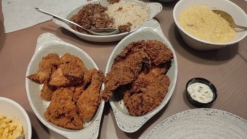Fried Chicken And Fish That Hold Up To Southern Standards
