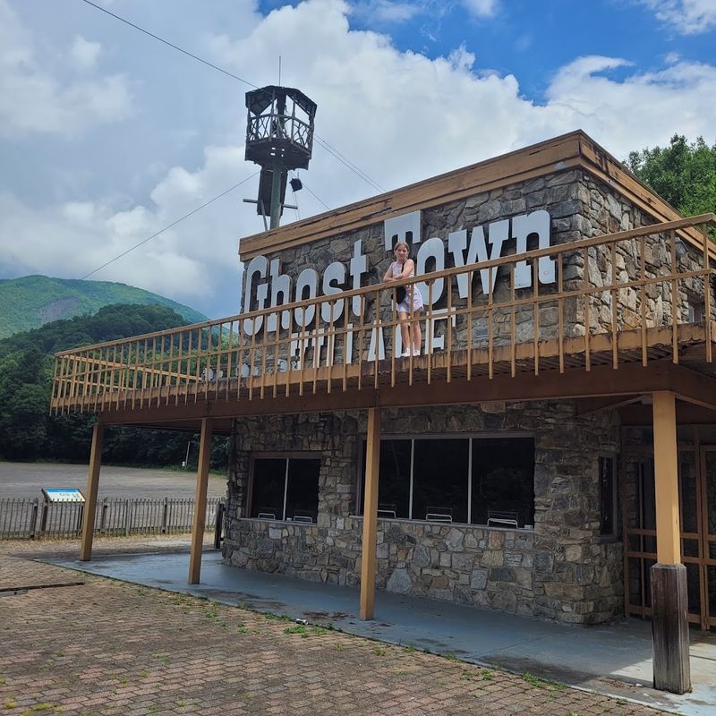 The Wild West Theme Park That Once Drew Thousands